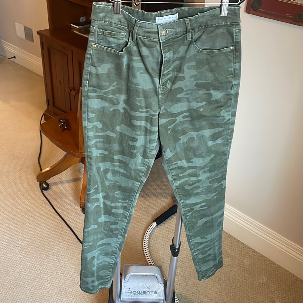 Camo print high rise skinny denim jean Social Standard by Sanctuary brand